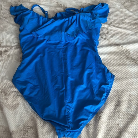 La Blanca Blue Ruffled One Piece Swimsuit Size 18W - Picture 5 of 8